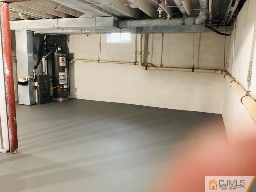 902 Salem Road Burlington, NJ 08016 - Photo 14 of 17 a view of a room with gym equipment