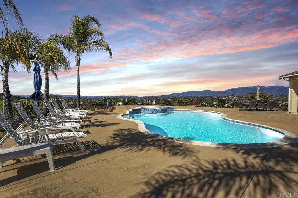 27051 Toyon Ridge Trail Valley Center, CA 92082 - Photo 4 of 61