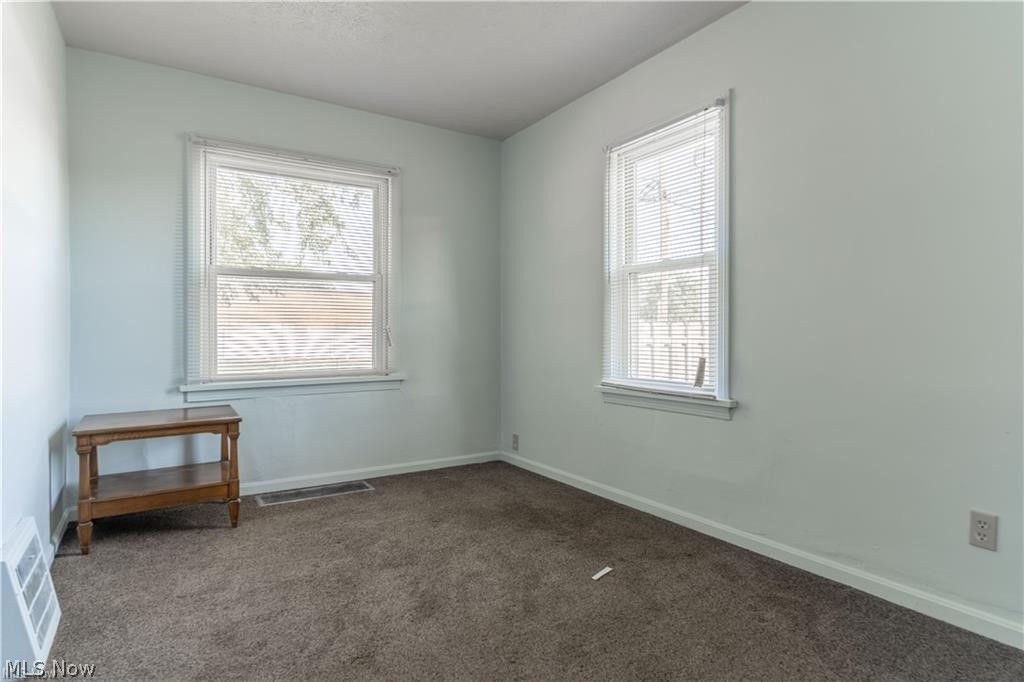 731 Darrow Road Akron, OH 44305 - Photo 7 of 28