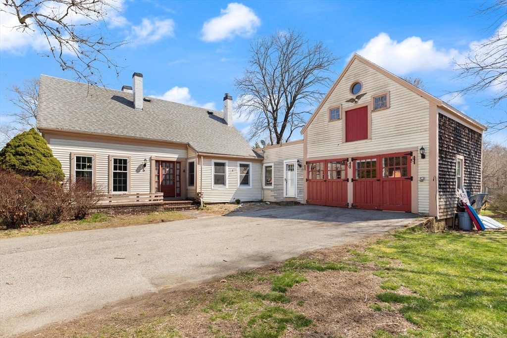 700 High Street Hanson, MA 02341 - Photo 4 of 42