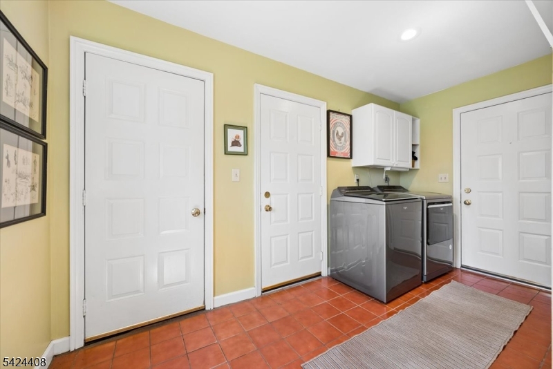 75 Farmersville Road Califon, NJ 07830 - Photo 17 of 44 Gallery Image 17