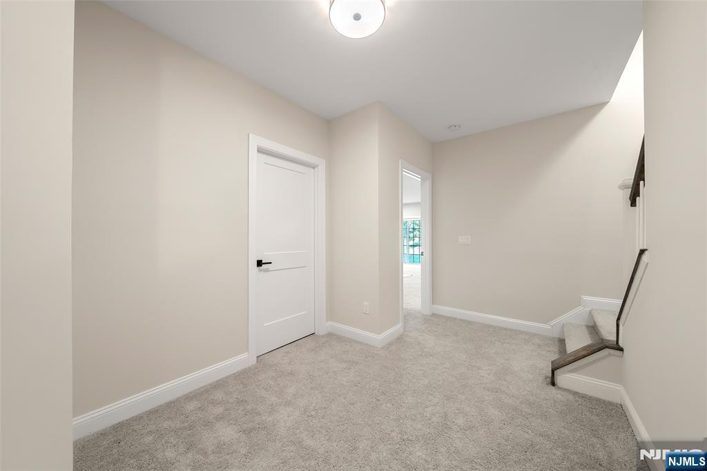 3 Azalea Lane Cedar Grove, NJ 07009 - Photo 24 of 39