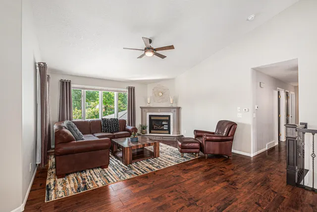 $549,900 | 721 Britz Drive, Luverne, MN 56156