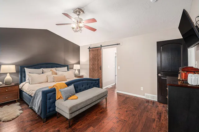 $549,900 | 721 Britz Drive, Luverne, MN 56156