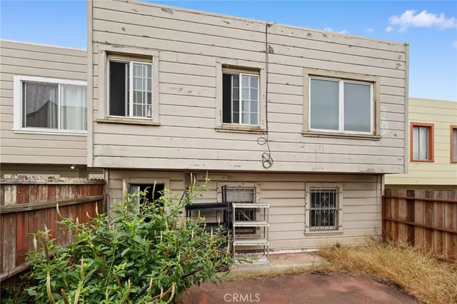 $880,000 | 648 Thornton Avenue, San Francisco, CA 94124
