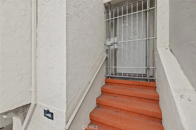 $880,000 | 648 Thornton Avenue, San Francisco, CA 94124