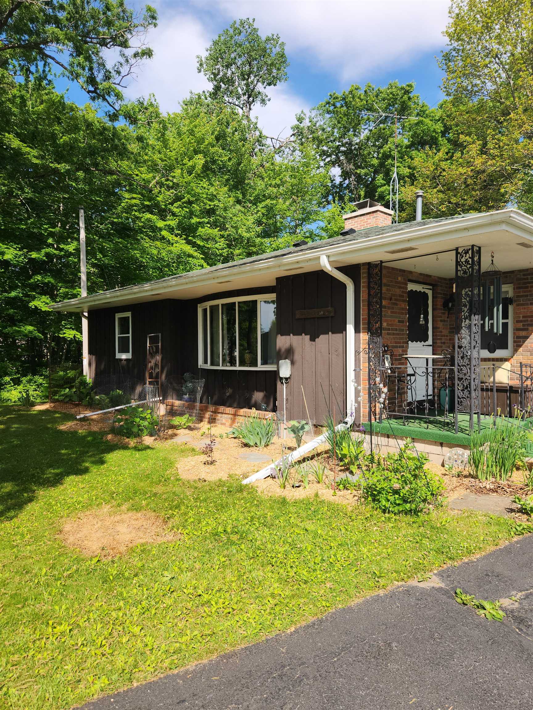 W6052 County Rd D Montello, WI 53949 - Photo 4 of 70
