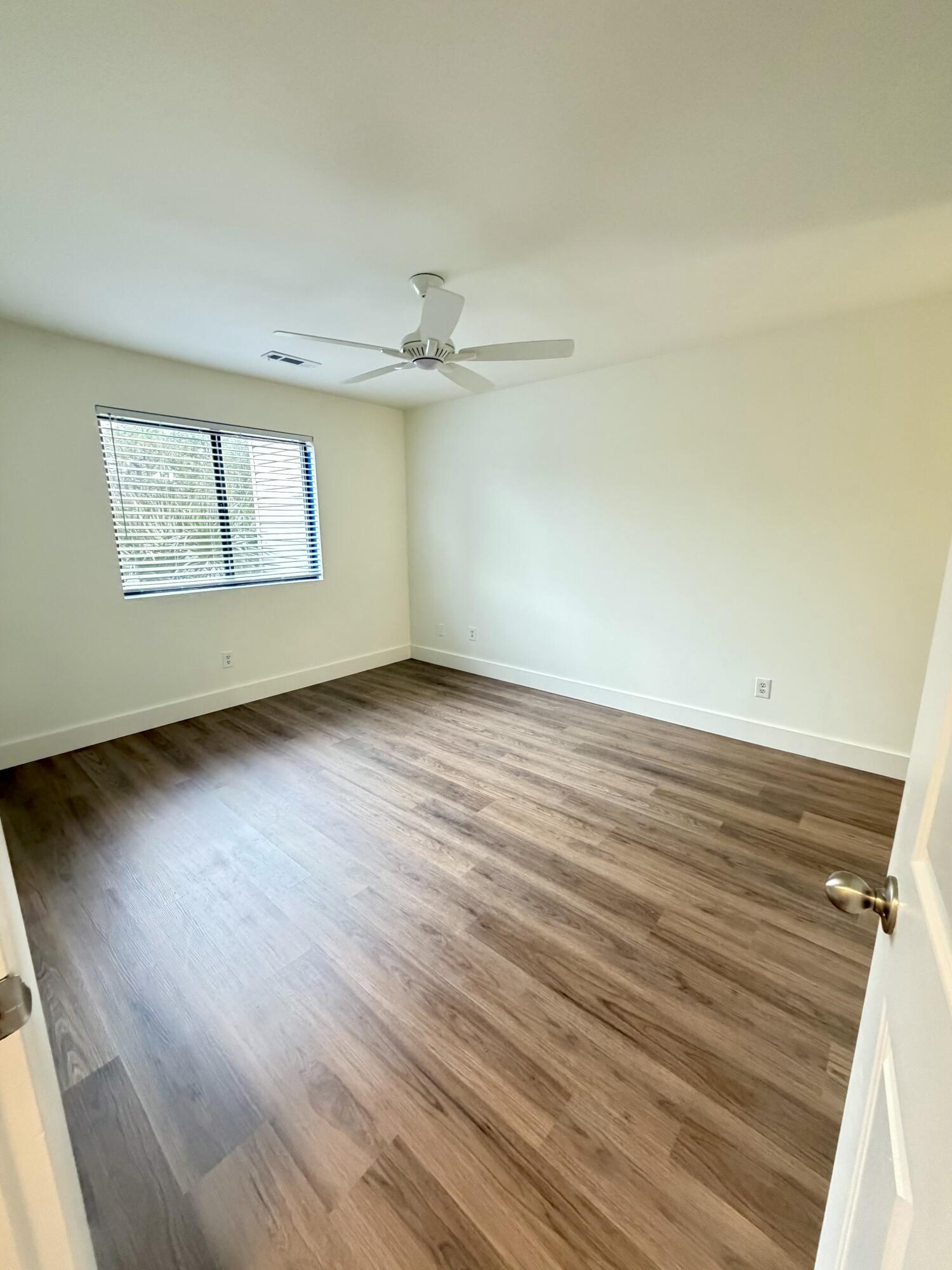 87 Ashley Hall Plantation Road, Unit 5 Charleston, SC 29407 - Photo 14 of 21 A4725CCE-E3B7-4905-9261-55482BBA5847_1_2
