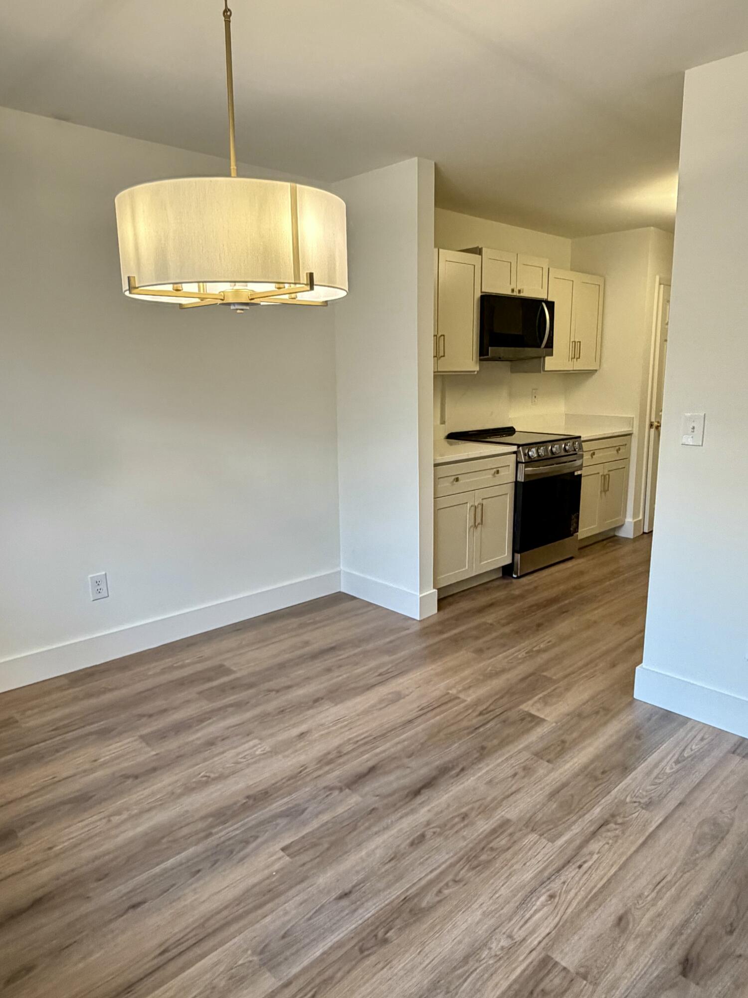 87 Ashley Hall Plantation Road, Unit 5 Charleston, SC 29407 - Photo 6 of 21 3A7F6833-3451-4E47-AB4B-3D8464481967_1_2