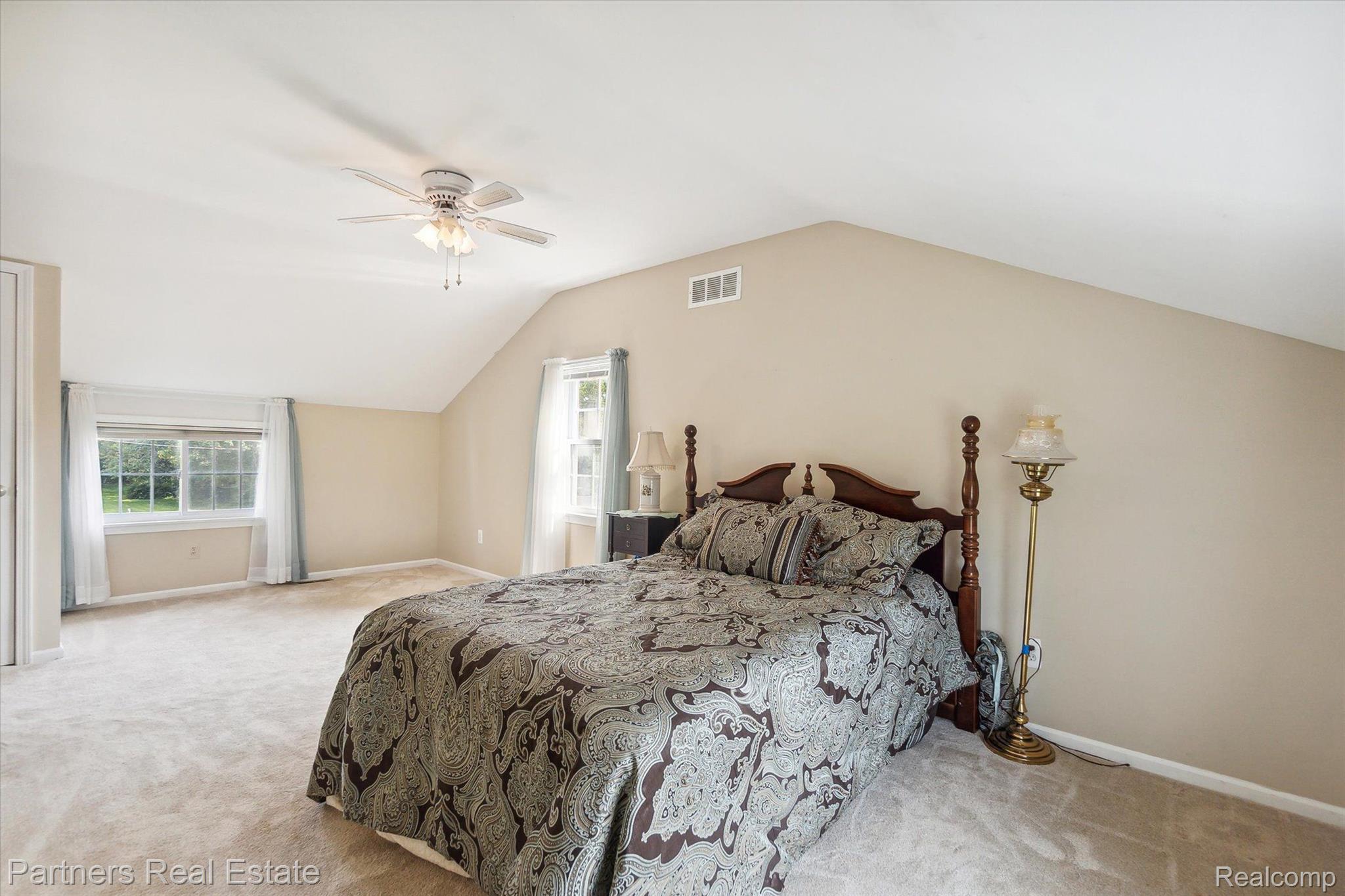 840 East Davis Road Howell, MI 48843 - Photo 27 of 50 Primary Bedroom