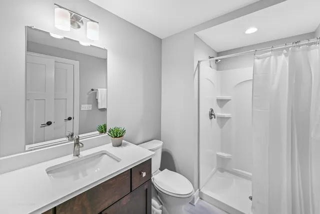 $1,345,000 | S76W25745 Prairieside Drive, Waukesha, WI 53189