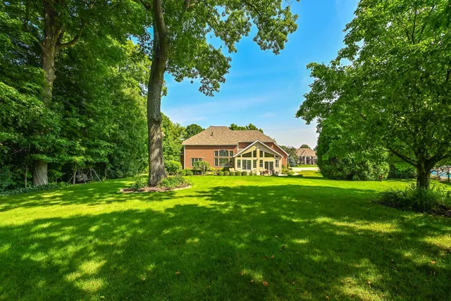 $1,345,000 | S76W25745 Prairieside Drive, Waukesha, WI 53189