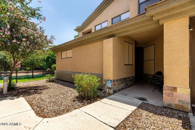 $379,000 | 705 West Queen Creek Road, Unit 1031, Chandler, AZ 85248