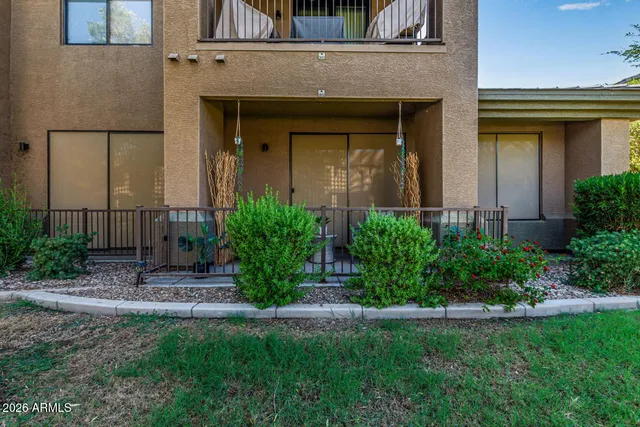 $379,000 | 705 West Queen Creek Road, Unit 1031, Chandler, AZ 85248