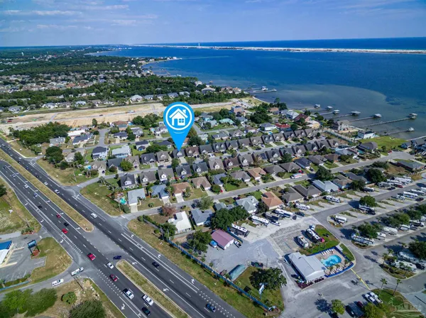 $412,000 | 1954 Mooring Drive, Navarre, FL 32566