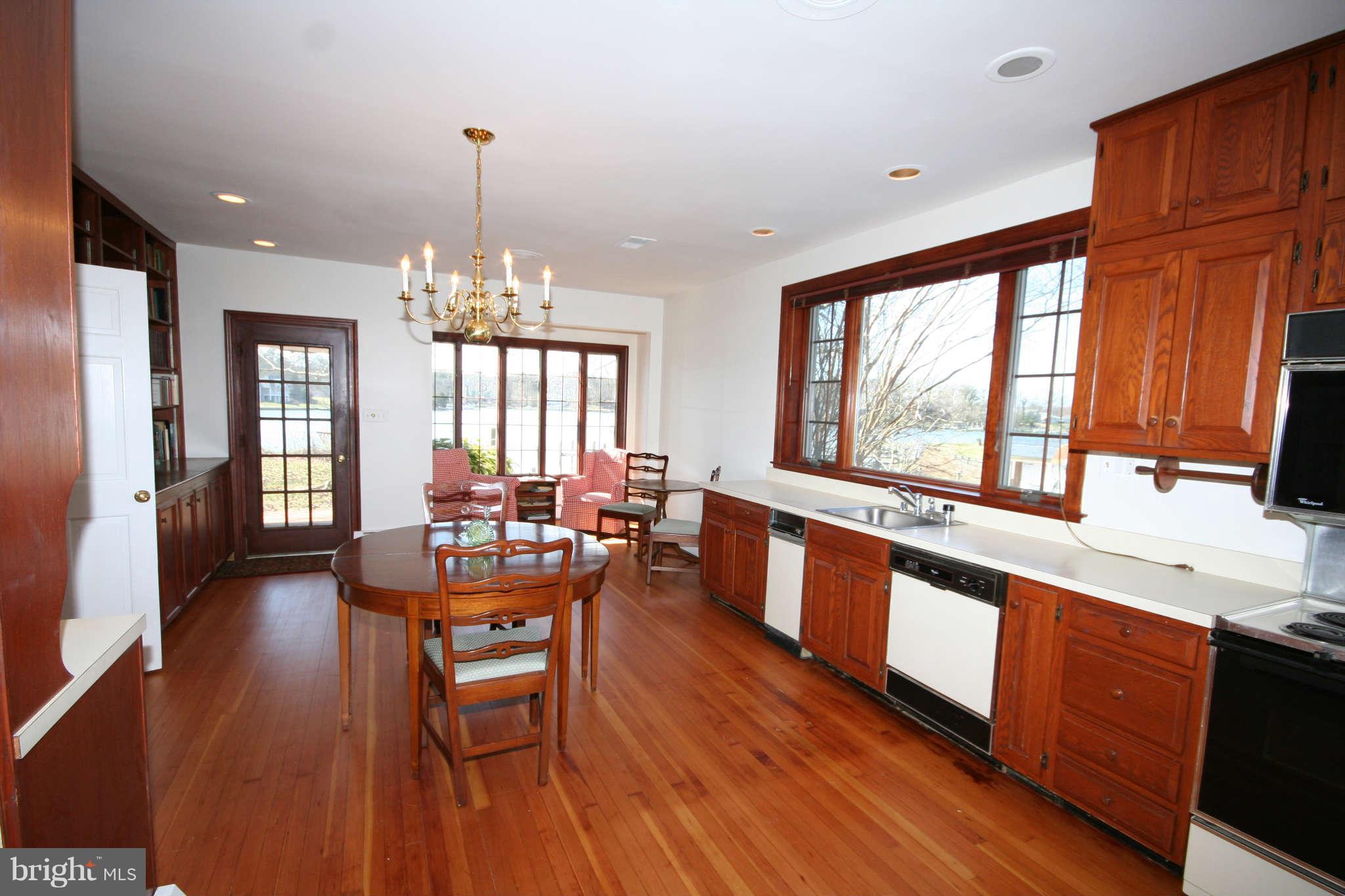 13648 Store Road Lusby, MD 20657 - Photo 15 of 23 Kitchen