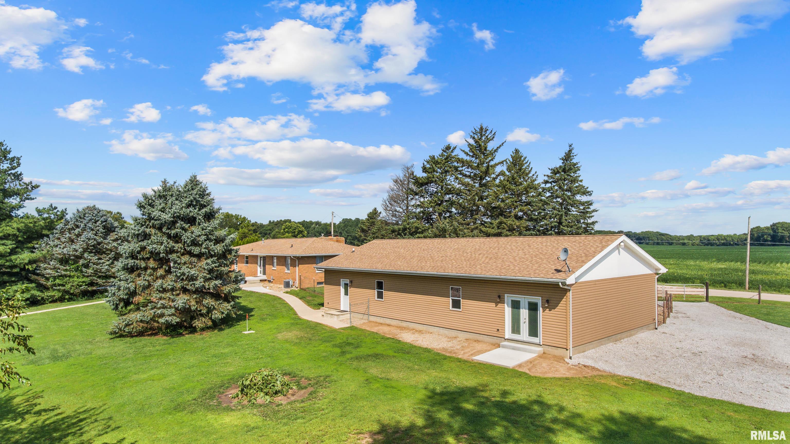 219 Zimmerman Road Metamora, IL 61548 - Photo 6 of 65 Gallery Image 6