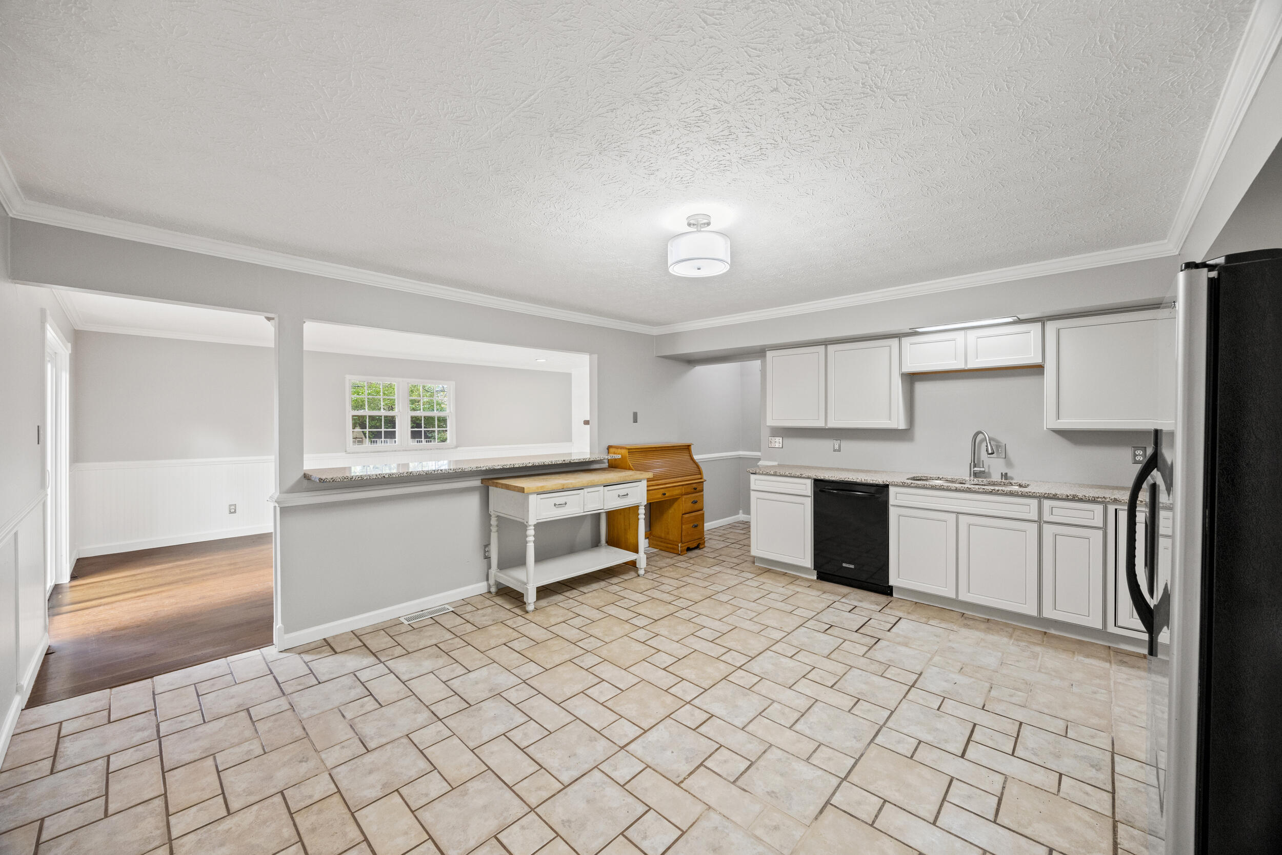 1501 Pine Meadow Road Lexington, KY 40504 - Photo 5 of 25 img_1250