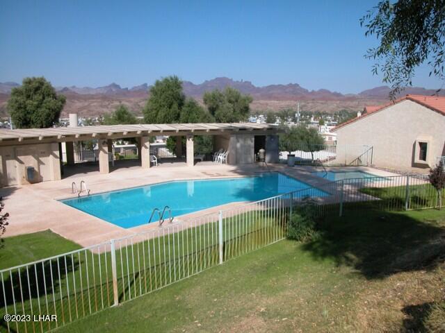 8625 Riverside Drive, Unit 70 Parker, AZ 85344 - Photo 9 of 29 Sandpiper Resort Pool