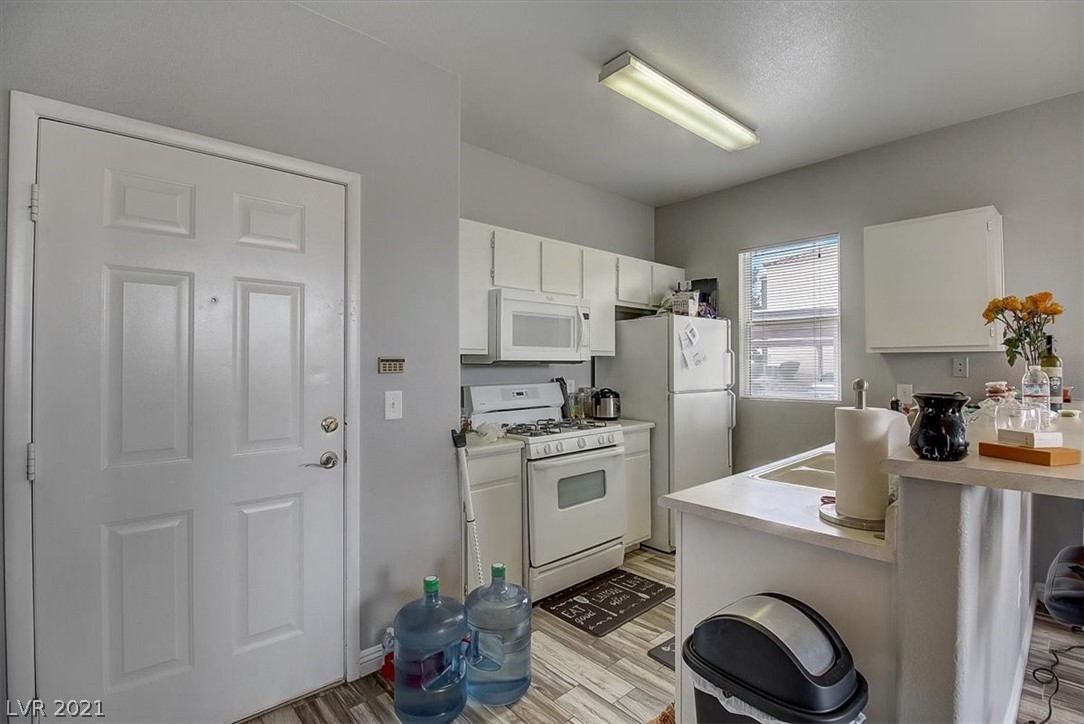7413 West Russell Road, Unit 112 Las Vegas, NV 89113 - Photo 9 of 25 Gallery Image 9