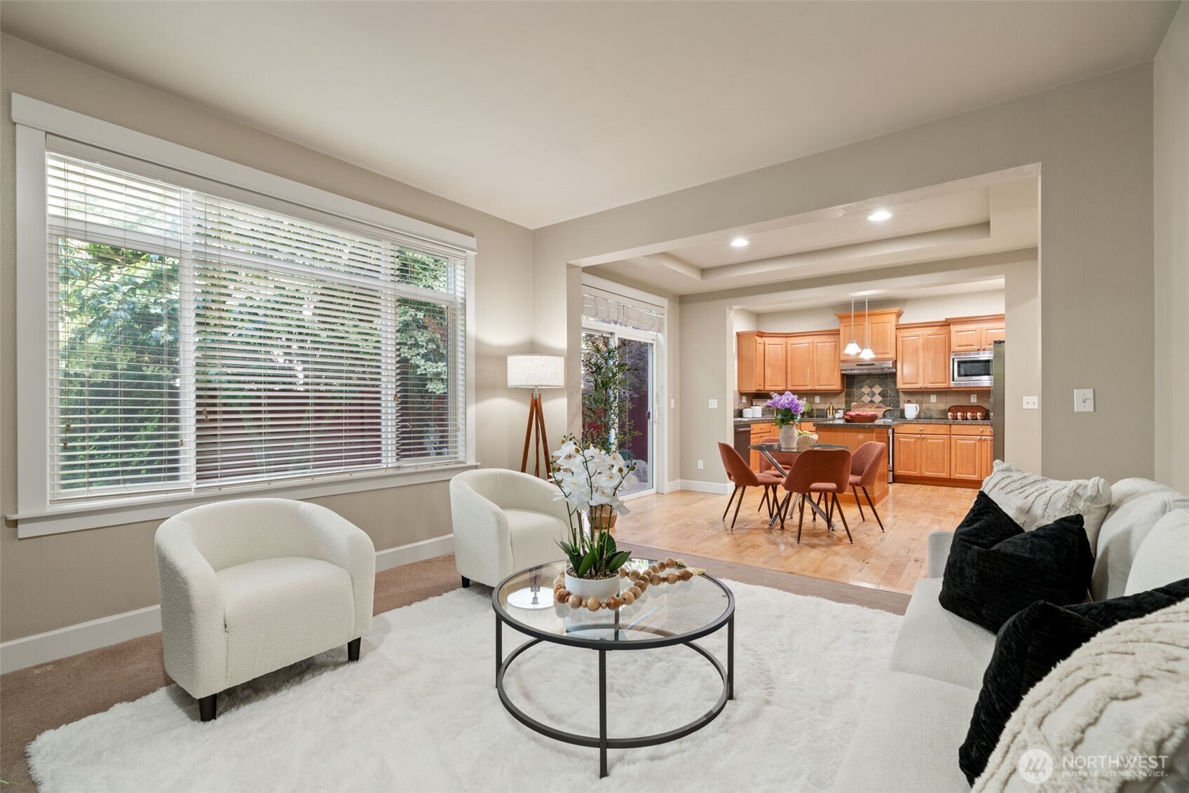 23504 9th Avenue Southeast Bothell, WA 98021 - Photo 8 of 38