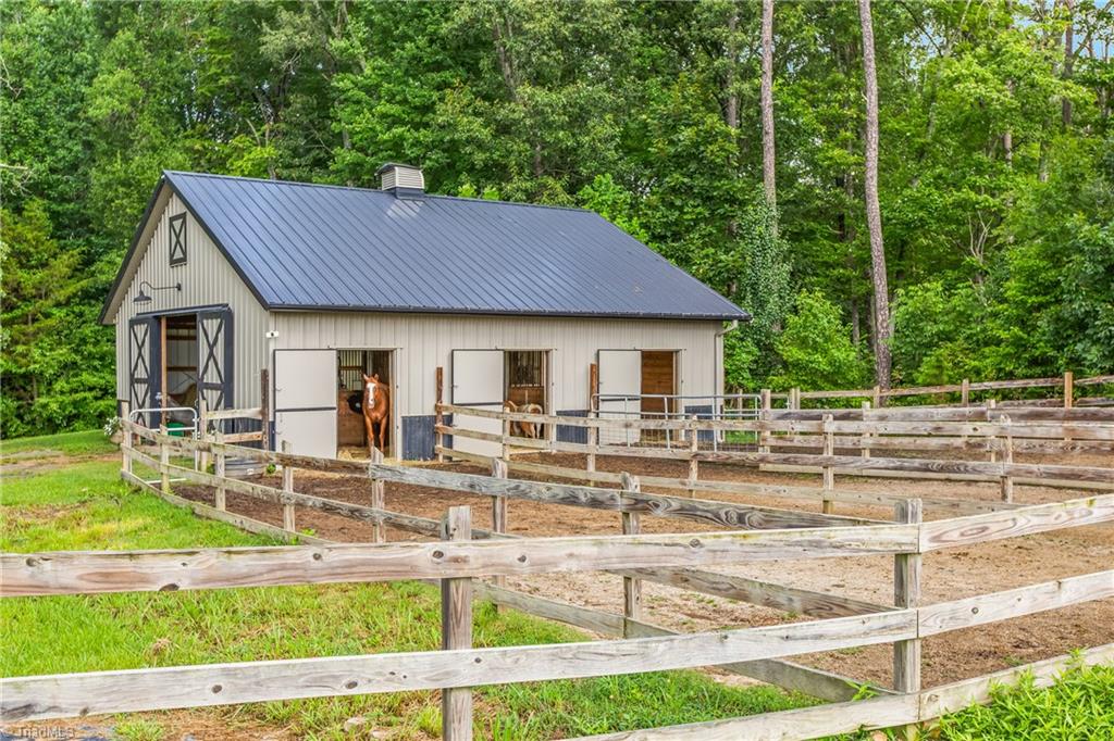 882 Horneytown Road High Point, NC 27265 - Photo 42 of 50 Gallery Image 42