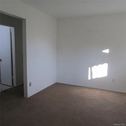 $2,700 | 1330 Herald Avenue, Unit 1, Elmont, NY 11003