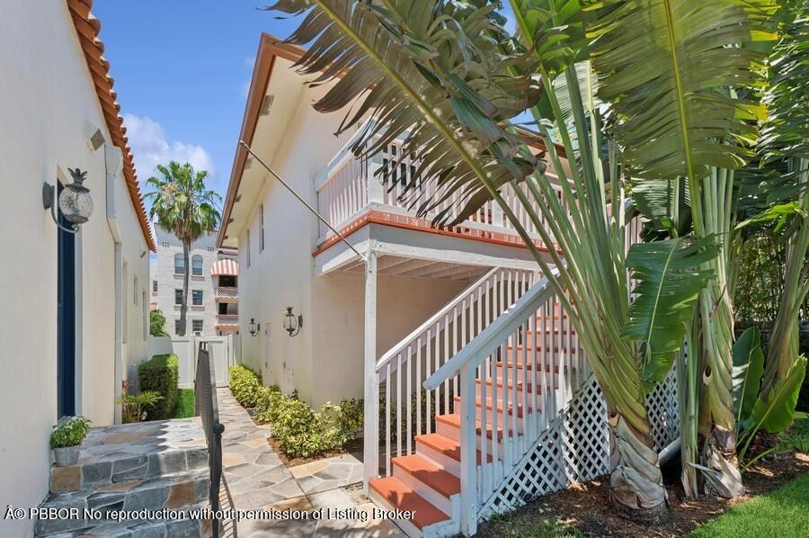 310 Almeria Road West Palm Beach, FL 33405 - Photo 42 of 71 42_310AlmeriaRd_47_GuestHouse_Small