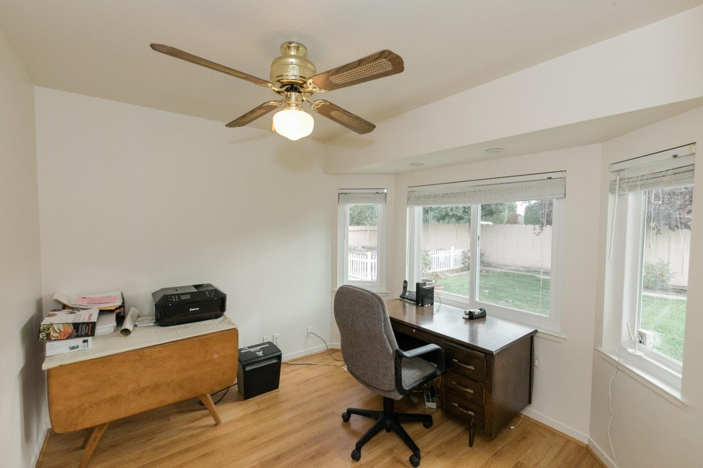 18570 Ranchito Del Rio Drive Salinas, CA 93908 - Photo 16 of 47 Gallery Image 16