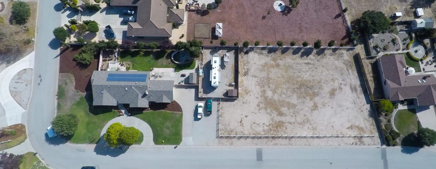 18570 Ranchito Del Rio Drive Salinas, CA 93908 - Photo 44 of 47 Gallery Image 44