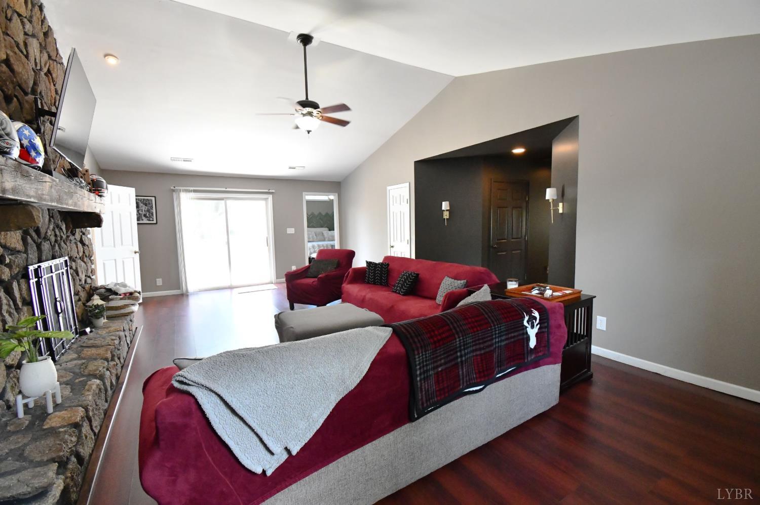 1217 Wood Road Lynchburg, VA 24502 - Photo 10 of 44