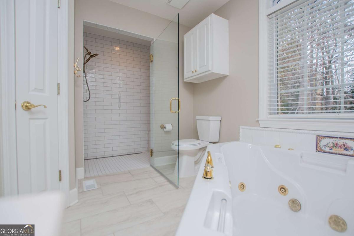 128 Manor Way Carrollton, GA 30117 - Photo 34 of 68