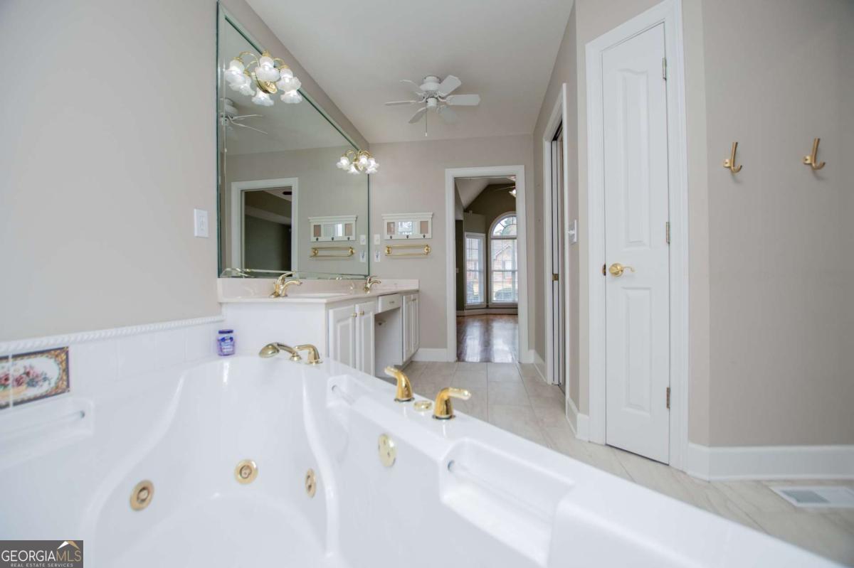 128 Manor Way Carrollton, GA 30117 - Photo 37 of 68