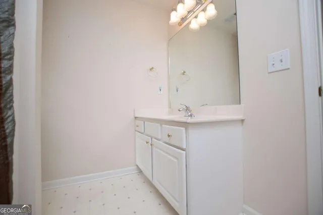 $429,000 | 128 Manor Way, Carrollton, GA 30117