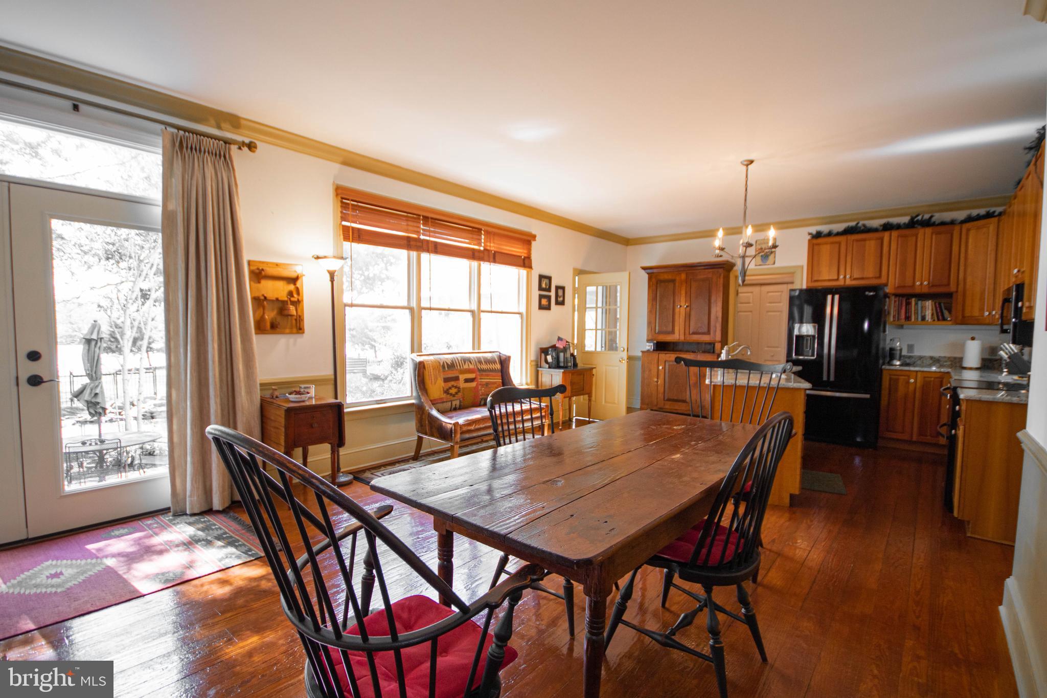 5454 Elks Lodge Road Cambridge, MD 21613 - Photo 19 of 91 Breakfast nook