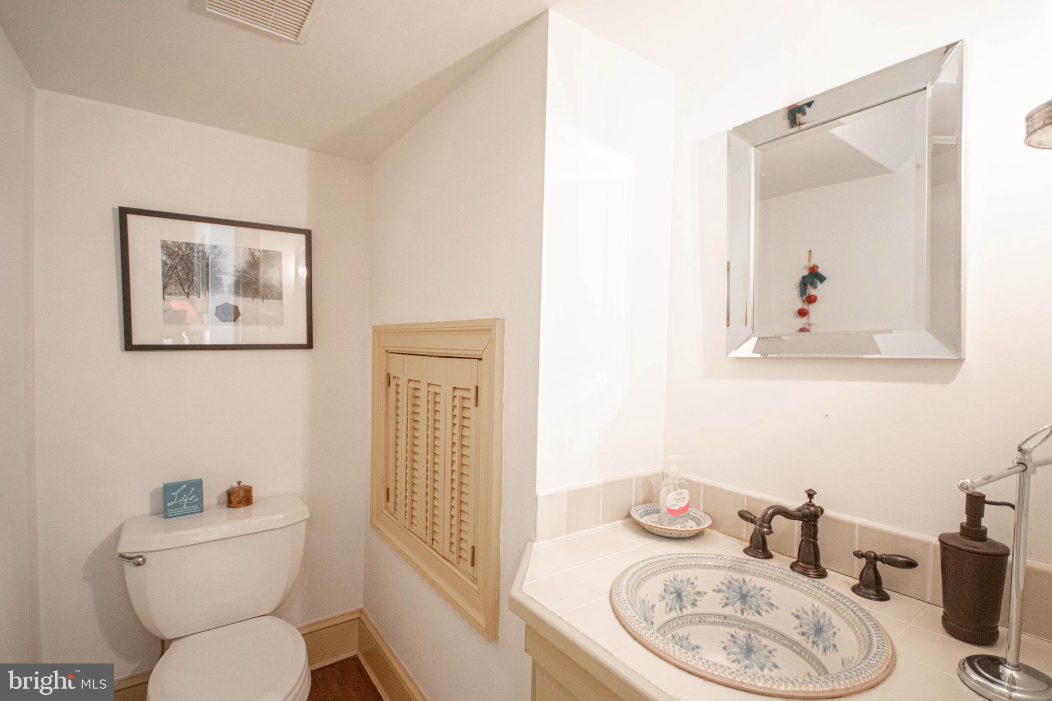 5454 Elks Lodge Road Cambridge, MD 21613 - Photo 28 of 91 Half bath