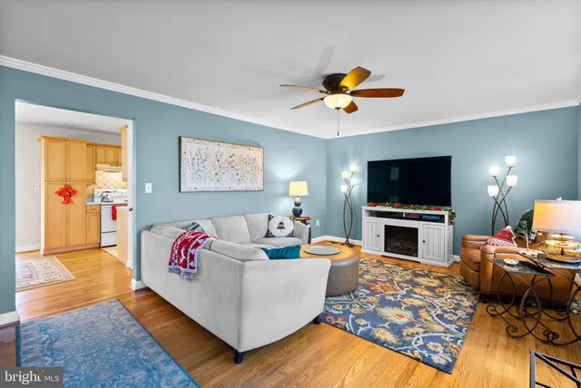 $400,000 | 319 Wayne Avenue, Westminster, MD 21157