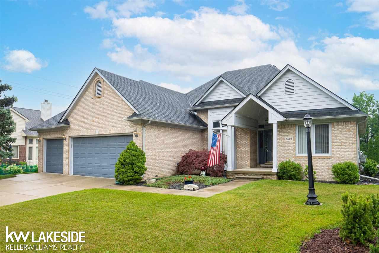 534 Slumber Lane Rochester Hills, MI 48307 - Photo 3 of 36