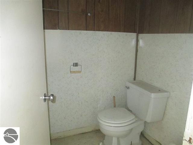 4058 Ludlow Road South Boardman, MI 49680 - Photo 36 of 44 1743277-35.JPG