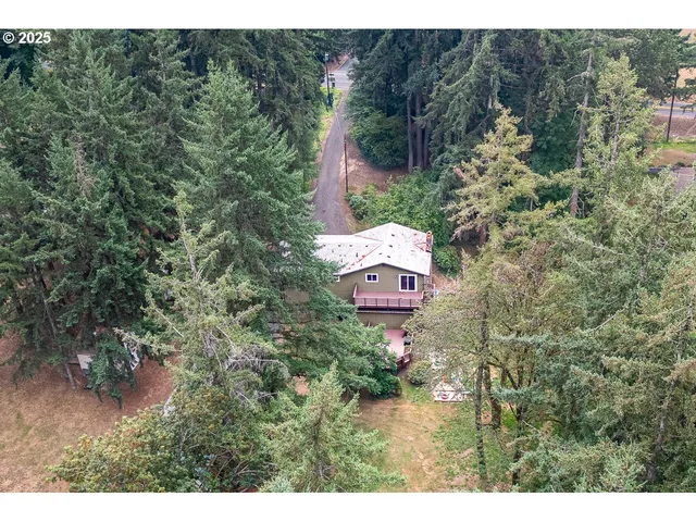 $695,000 | 3503 Northwest Valley View Drive, Albany, OR 97321