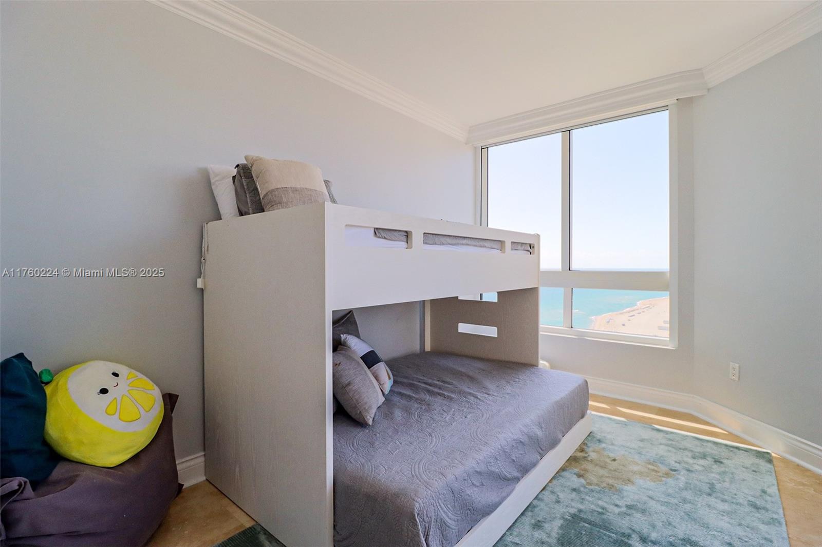 6365 Collins Avenue, Unit 1903 Miami Beach, FL 33141 - Photo 16 of 88