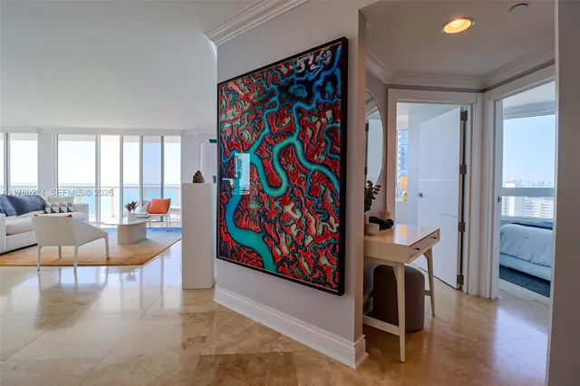 $10,000 | 6365 Collins Avenue, Unit 1903, Miami Beach, FL 33141