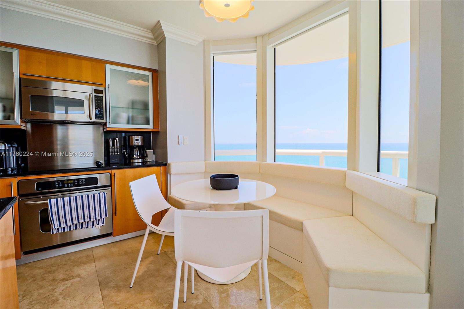 6365 Collins Avenue, Unit 1903 Miami Beach, FL 33141 - Photo 31 of 88