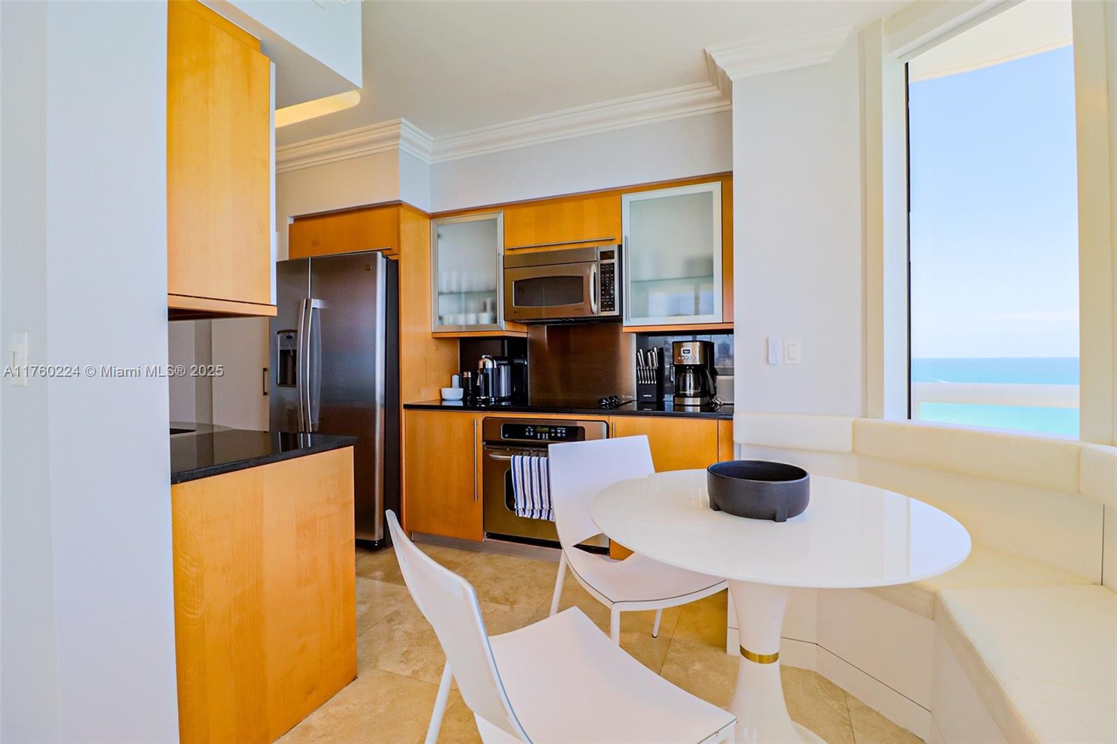 6365 Collins Avenue, Unit 1903 Miami Beach, FL 33141 - Photo 32 of 88