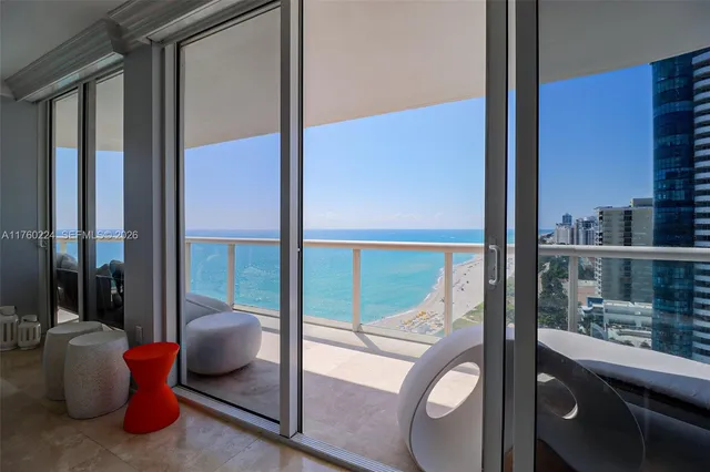 $10,000 | 6365 Collins Avenue, Unit 1903, Miami Beach, FL 33141