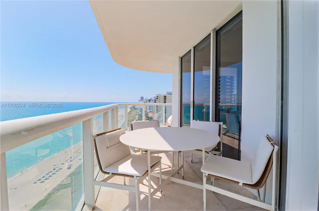 $10,000 | 6365 Collins Avenue, Unit 1903, Miami Beach, FL 33141