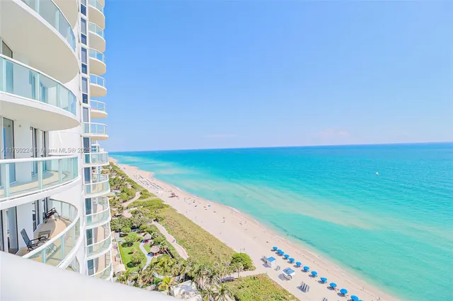$13,000 | 6365 Collins Avenue, Unit 1903, Miami Beach, FL 33141