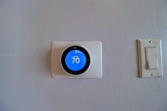 $13,000 | 6365 Collins Avenue, Unit 1903, Miami Beach, FL 33141