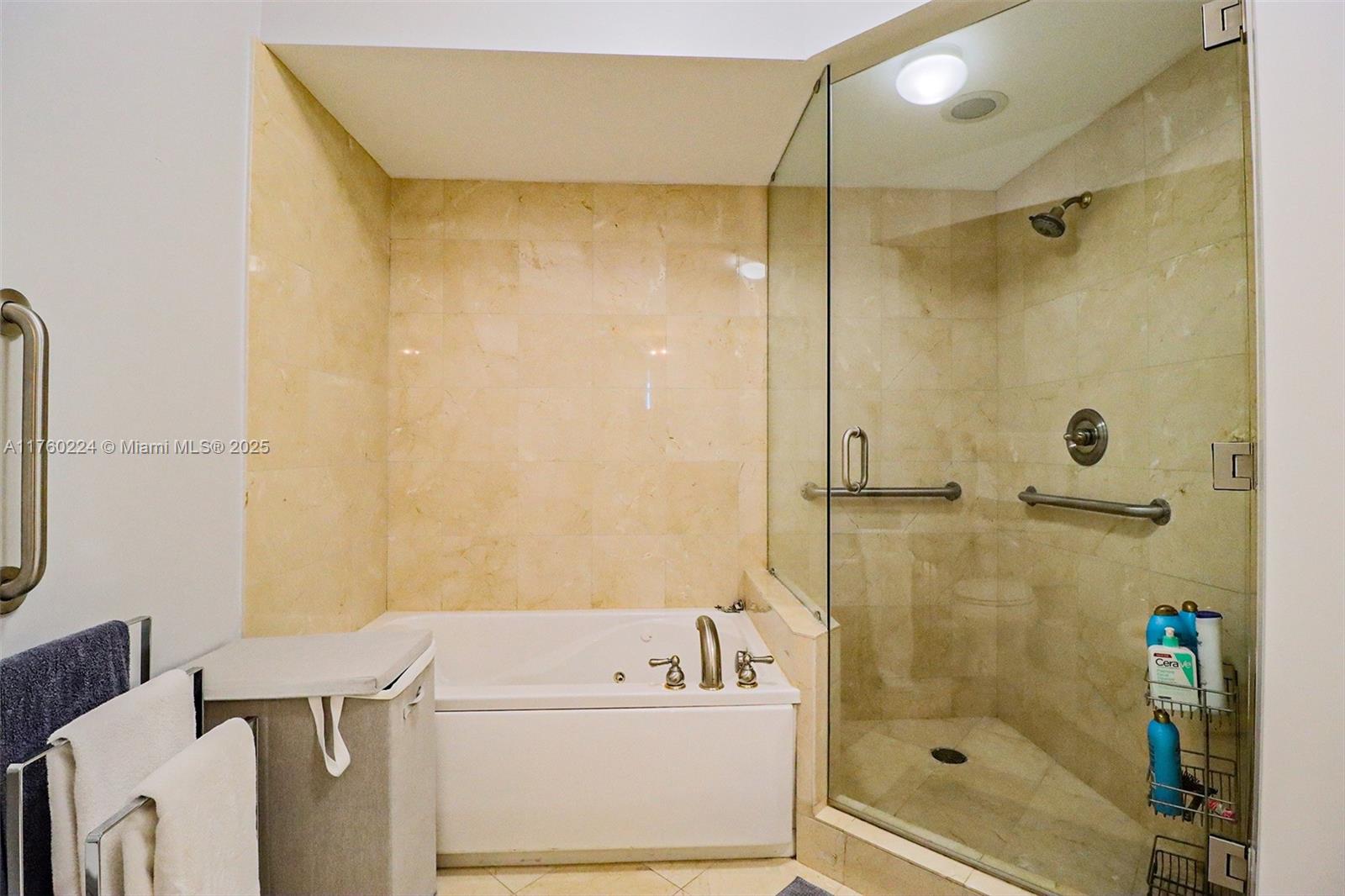 6365 Collins Avenue, Unit 1903 Miami Beach, FL 33141 - Photo 61 of 88