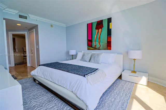 $13,000 | 6365 Collins Avenue, Unit 1903, Miami Beach, FL 33141